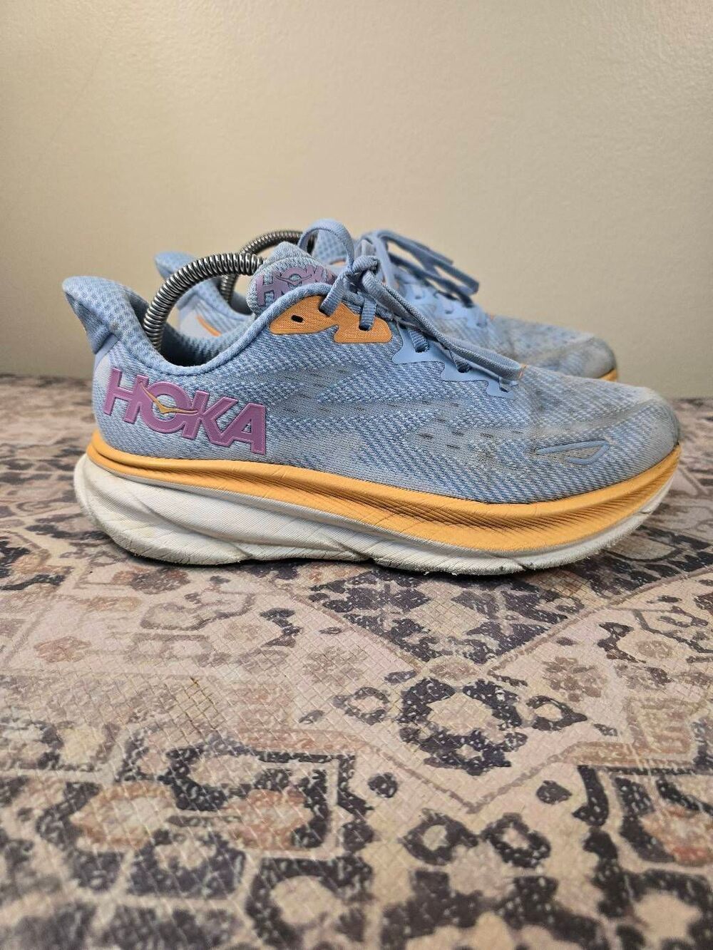 Hoka One One Clifton 9 Sneaker Women's Running Shoes Size 9  Blue Athletic